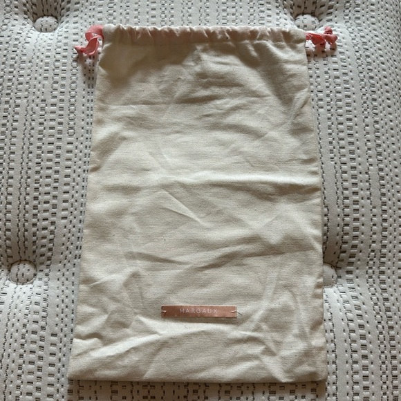 Margaux Drawstring Dust Bag - Picture 1 of 2